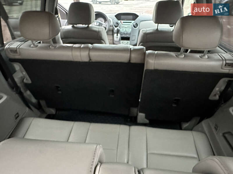 Позашляховик / Кросовер Honda Pilot 2008 в Києві