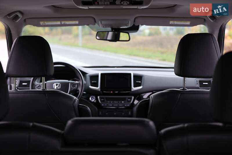 Внедорожник / Кроссовер Honda Pilot 2018 в Хмельницком
