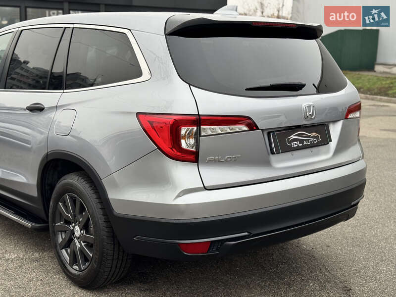 Позашляховик / Кросовер Honda Pilot 2018 в Києві