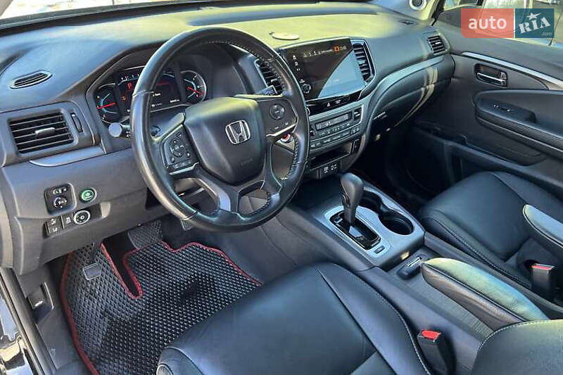 Позашляховик / Кросовер Honda Pilot 2019 в Чернівцях