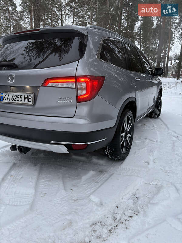 Внедорожник / Кроссовер Honda Pilot 2019 в Киеве