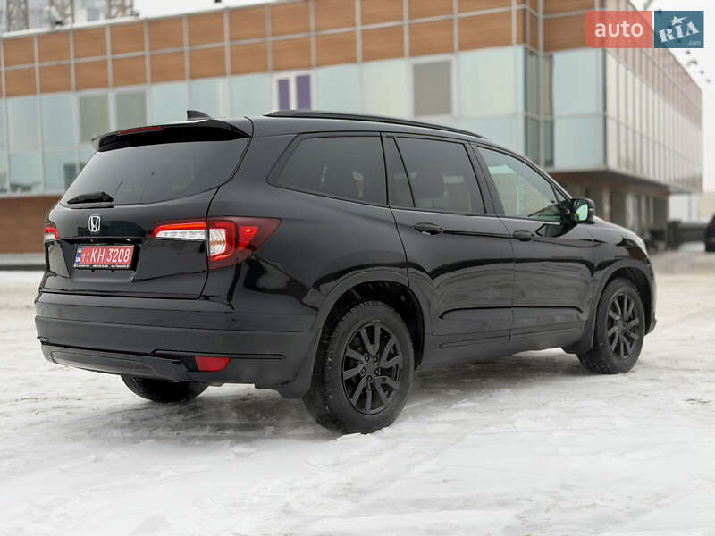 Внедорожник / Кроссовер Honda Pilot 2021 в Киеве