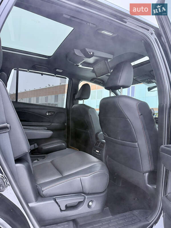 Внедорожник / Кроссовер Honda Pilot 2021 в Киеве