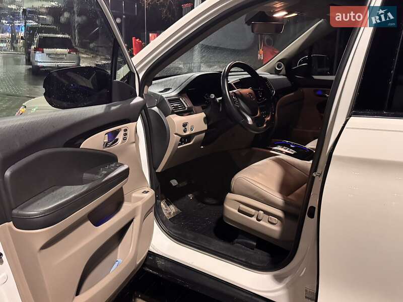 Внедорожник / Кроссовер Honda Pilot 2018 в Вышгороде