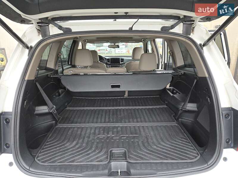 Внедорожник / Кроссовер Honda Pilot 2015 в Львове