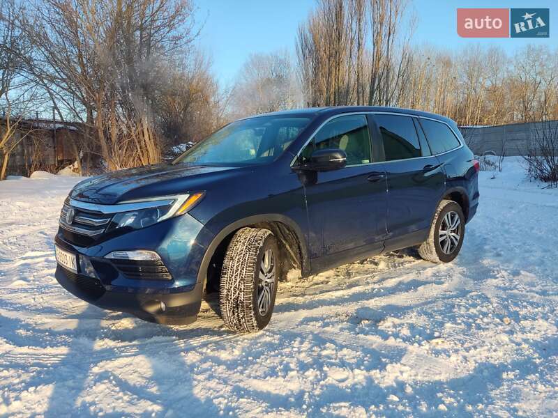 Внедорожник / Кроссовер Honda Pilot 2016 в Виннице