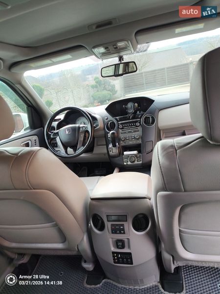 Внедорожник / Кроссовер Honda Pilot 2014 в Черновцах
