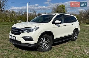 Внедорожник / Кроссовер Honda Pilot 2016 в Кропивницком