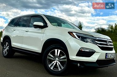 Позашляховик / Кросовер Honda Pilot 2017 в Трускавці