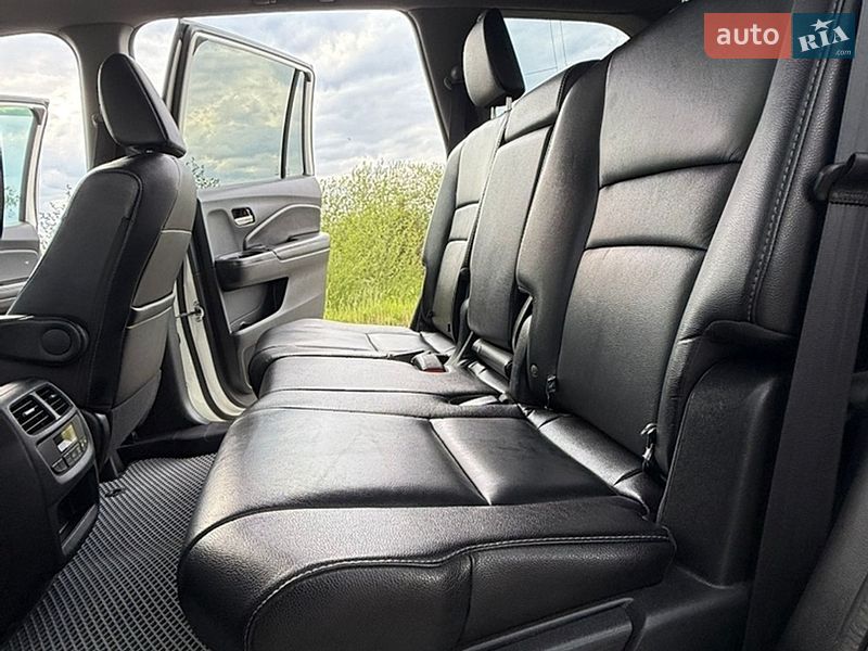 Позашляховик / Кросовер Honda Pilot 2017 в Трускавці