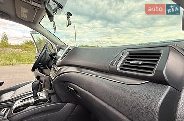 Позашляховик / Кросовер Honda Pilot 2017 в Трускавці