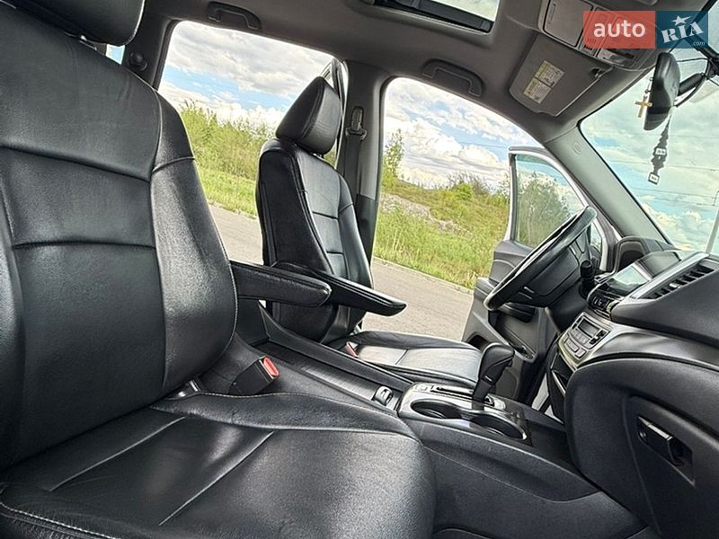 Позашляховик / Кросовер Honda Pilot 2017 в Трускавці
