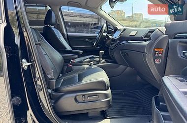 Внедорожник / Кроссовер Honda Pilot 2017 в Днепре