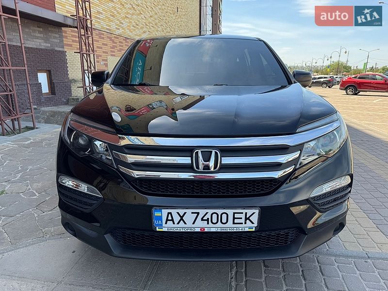 Внедорожник / Кроссовер Honda Pilot 2015 в Харькове