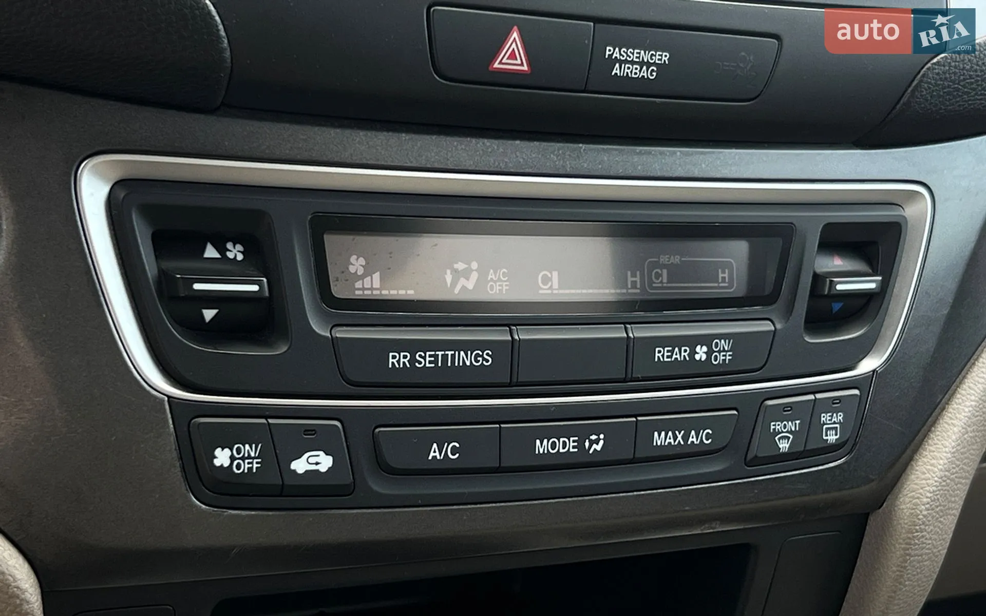 2017 Honda Pilot - мініатюра 14