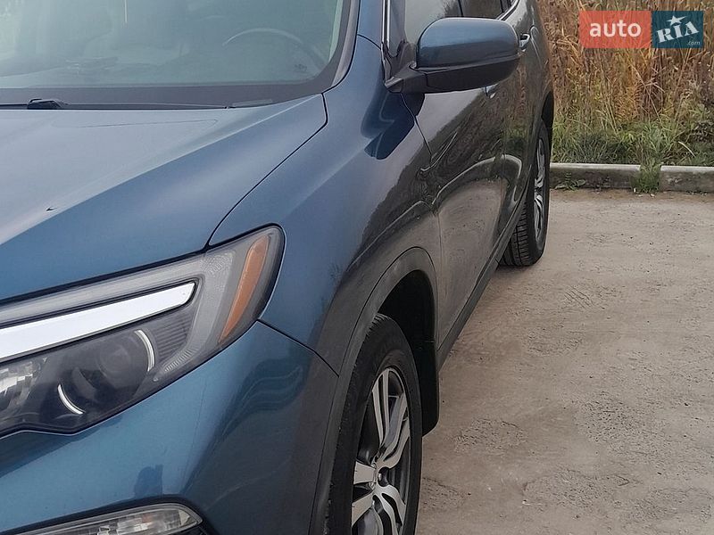 Позашляховик / Кросовер Honda Pilot 2015 в Шептицькому