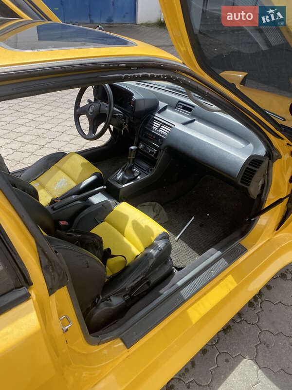 Купе Honda Prelude 1988 в Чернівцях фото 4 Купе Honda Prelude 1988 в Чернівцях