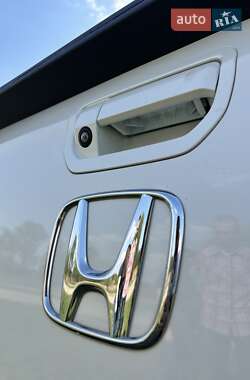 Пикап Honda Ridgeline 2017 в 