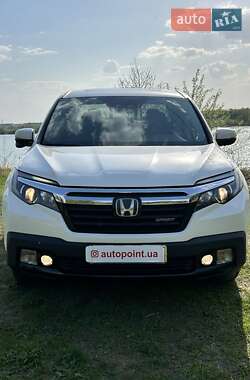 Пикап Honda Ridgeline 2017 в 