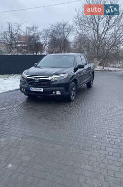 Пікап Honda Ridgeline 2020 в 