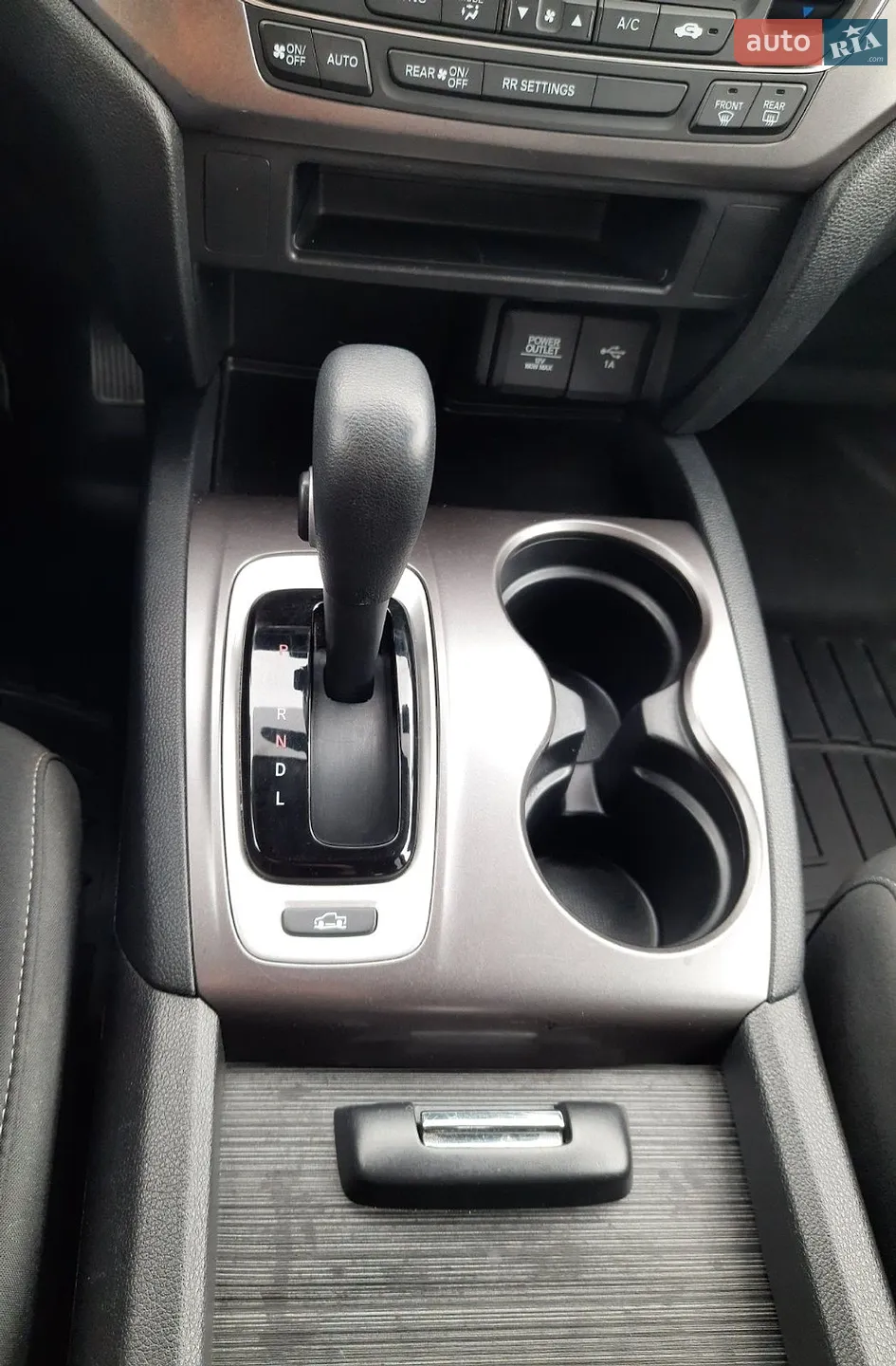 2019 Honda Ridgeline - мініатюра 21