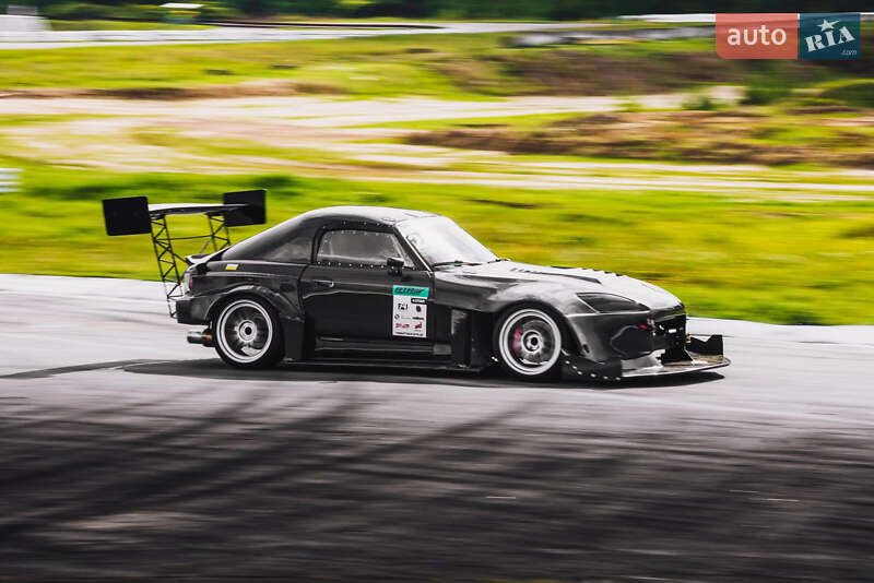 Кабриолет Honda S2000 2008 в Киеве