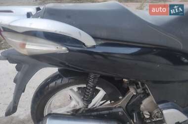 Мопеди Honda SH 125 2009 в Овручі