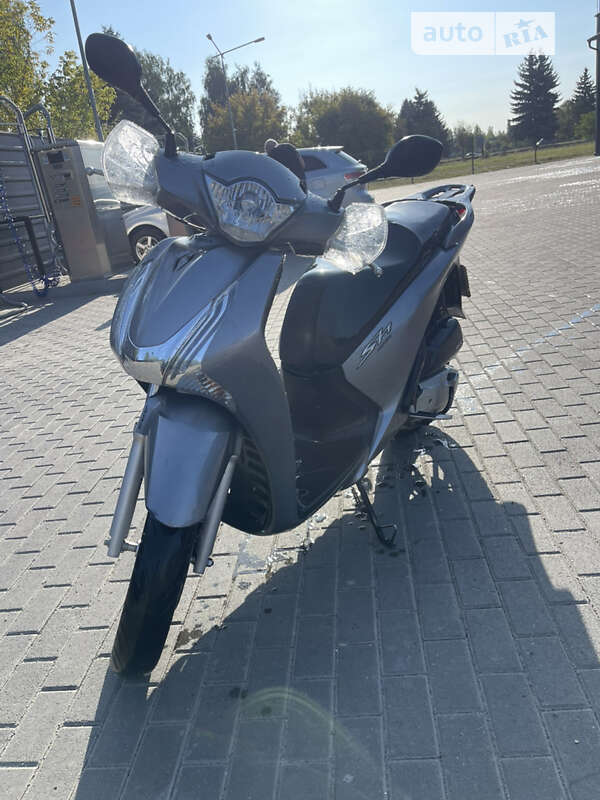 Мопеди Honda SH 125 2013 в Ковелі
