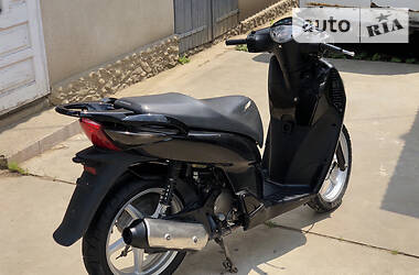 Макси-скутер Honda SH 150 2007 в 