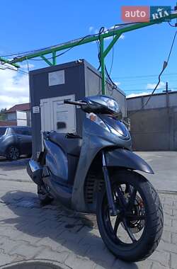 Скутер Honda SH 300i 2011 в 