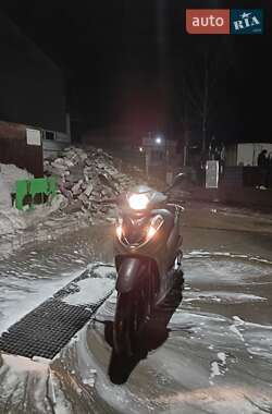 Скутер Honda SH 300i 2011 в 