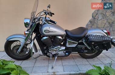 Мотоцикл Круизер Honda Shadow 400 2001 в 