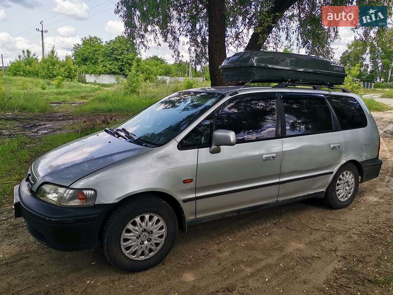 Минивэн Honda Shuttle 1999 в 