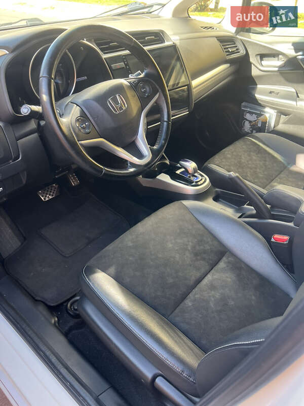 Мінівен Honda Shuttle 2016 в Києві фото 20 Мінівен Honda Shuttle 2016 в Києві