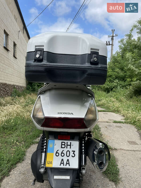 Максі-скутер Honda Silver Wing 400 2003 в Миколаївці