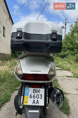 Макси-скутер Honda Silver Wing 400 2003 в 