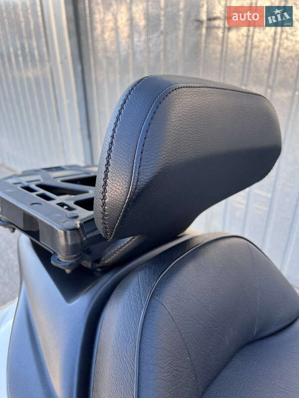 Грузовые мотороллеры, мотоциклы, скутеры, мопеды Honda Silver Wing 600 2011 в Одессе