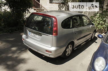 Минивэн Honda Stream 2001 в Киеве