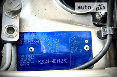 Минивэн Honda Stream 2004 в 