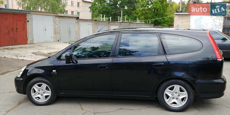Минивэн Honda Stream 2003 в Косове