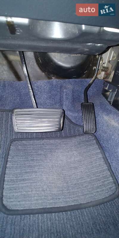 Минивэн Honda Stream 2003 в Косове