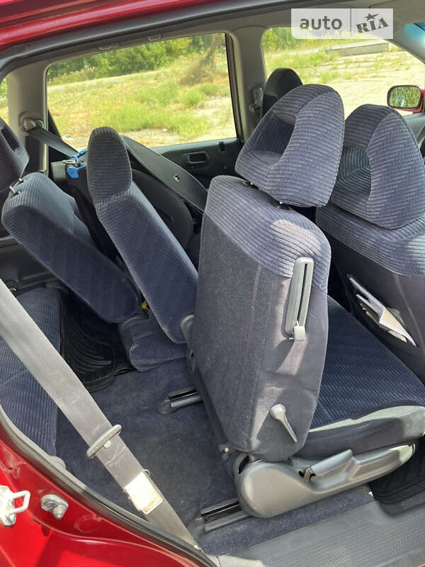 Минивэн Honda Stream 2001 в Полтаве фото 30 Минивэн Honda Stream 2001 в Полтаве