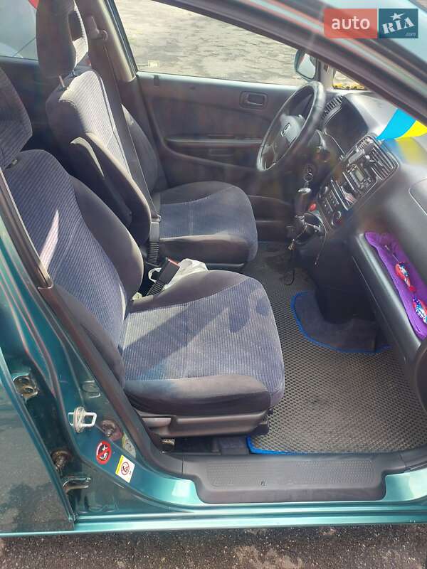 Минивэн Honda Stream 2002 в Виннице фото 7 Минивэн Honda Stream 2002 в Виннице