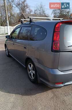 Минивэн Honda Stream 2004 в 