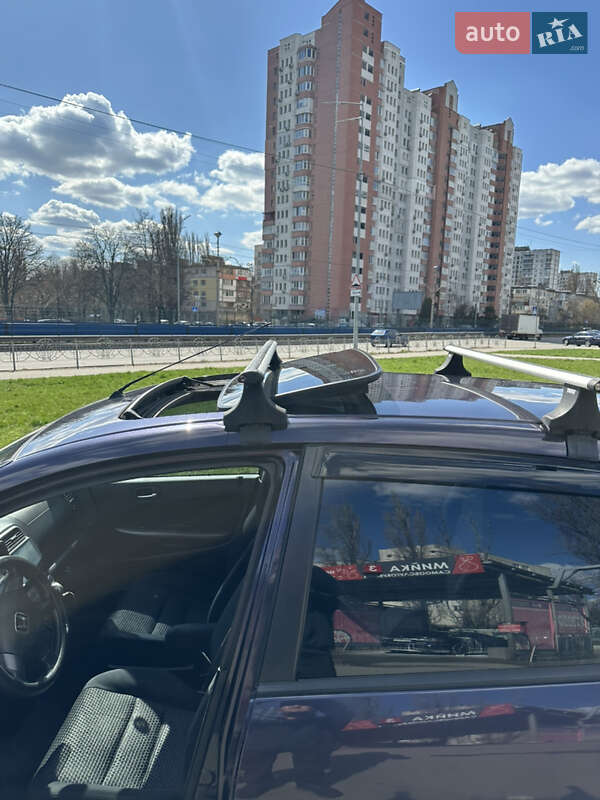 Минивэн Honda Stream 2005 в Киеве