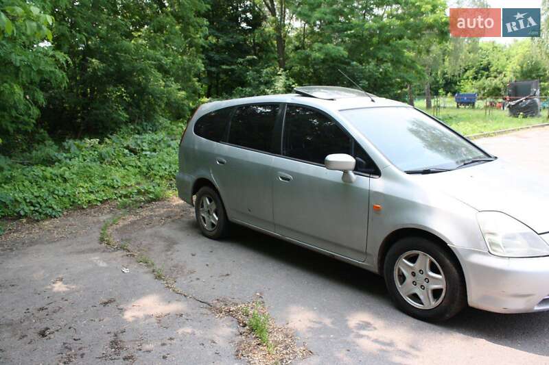 Минивэн Honda Stream 2003 в Полтаве