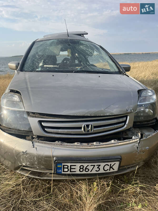 Минивэн Honda Stream 2002 в 