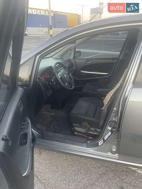 Мінівен Honda Stream 2004 в Києві