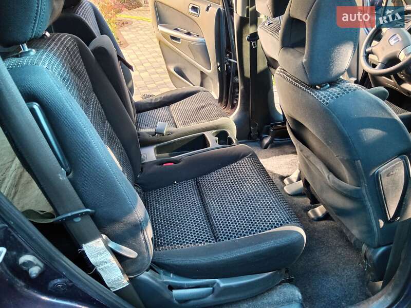 Минивэн Honda Stream 2005 в Днепре