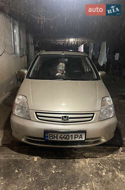 Минивэн Honda Stream 2003 в Березовке